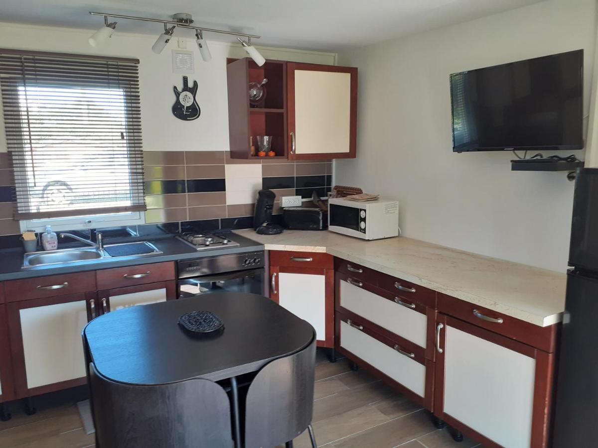 Petite Maison Chalet A 100 M De La Petite Mer De Gavres Riantec 외부 사진